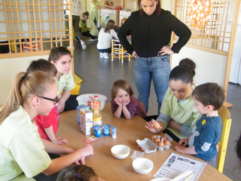 CAP Petite Enfance  Travailler avec des enfants en basâge